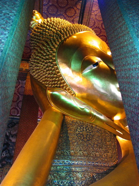 Giant Reclining Buddha, Wat Po, Bangkok