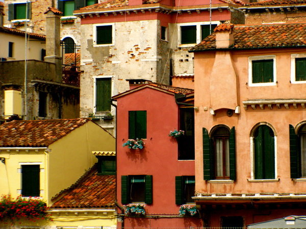 Venice Housefronts