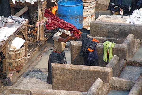 Laundry by hand, Dhobi Ghat