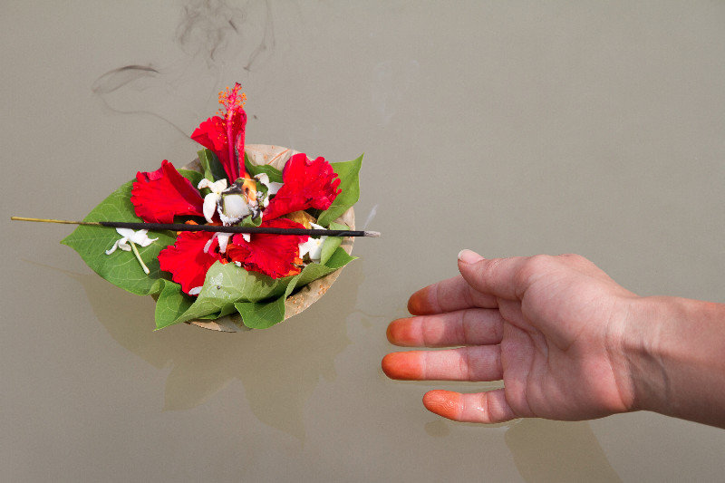 Releasing an offering into the Ganges