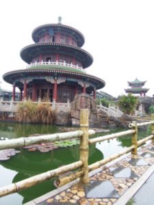 A round temple reflects heaven in Chinese tradition.