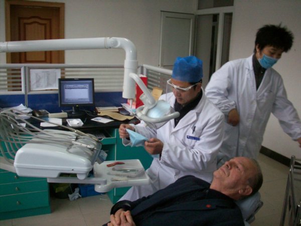 My first visit to the Dentist in China, Photo #1