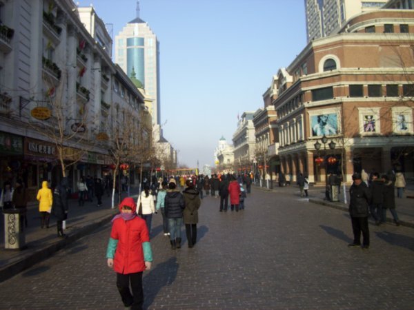 The Pedestrian Mall in Harbin is the longest in China. Photo #4