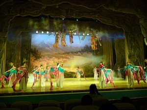 Evening Entertainment in Dunhuang, Gansu, Photo #1