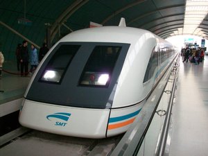 Maglev Train in Shanghai, Close-up