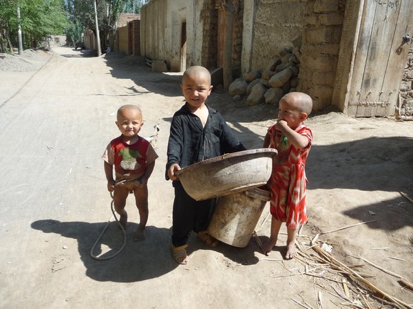 BEYOND KASHGAR, PHOTO 4: Village Children near Kashgar, Xinjiang