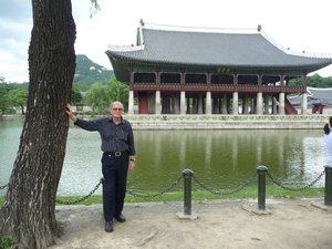SOUTH KOREA, PHOTO 7: Court-life was simpler, than that of the palaces of China.