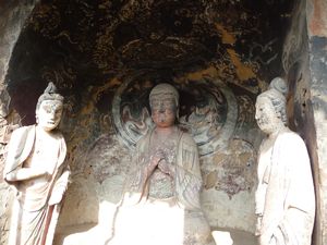 The Middle Seven Buddhas, Photo 1