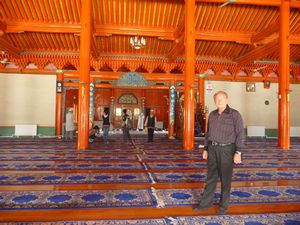 I was thankful to the Iman for letting me take these rare photos of the interior of the prayer hall of Xining's Great Mosque.