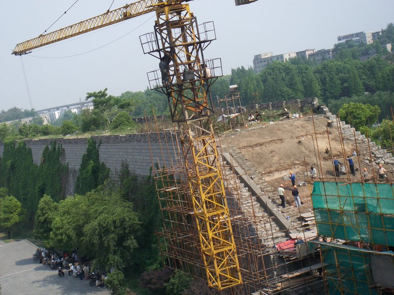 NANJING: RECONSTRUCTION OF CITY FORTIFICATIONS