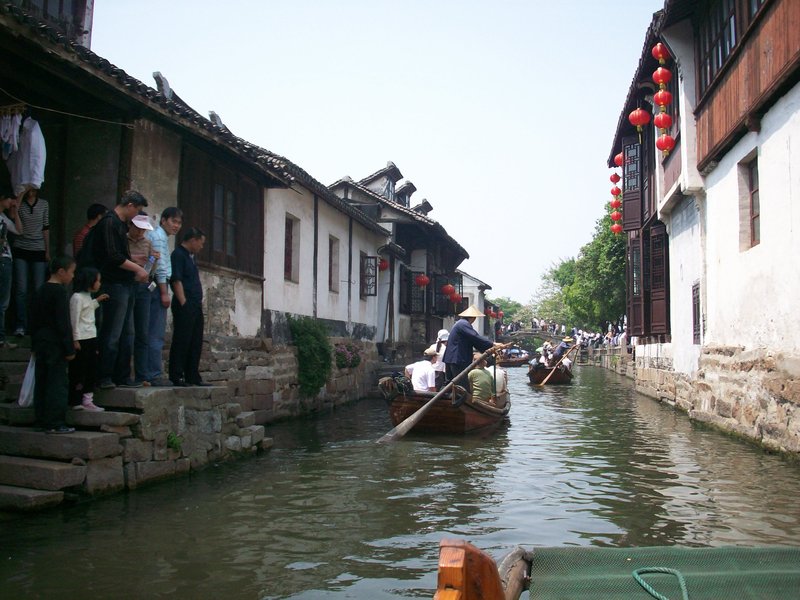 ZHOUZHUANG: CANAL TOWN AND UNESCO WORLD HERITAGE SITE