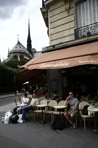 A cute little very french cafe!