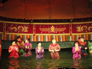 hanoi, water puppet theatre 1