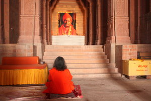 Swamiji at Guruji's Samadhi