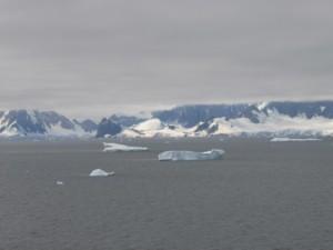icebergs and bergy bits