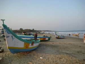 Mammalapuram beach fishing boats