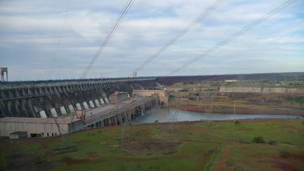 2nd biggest dam in the world