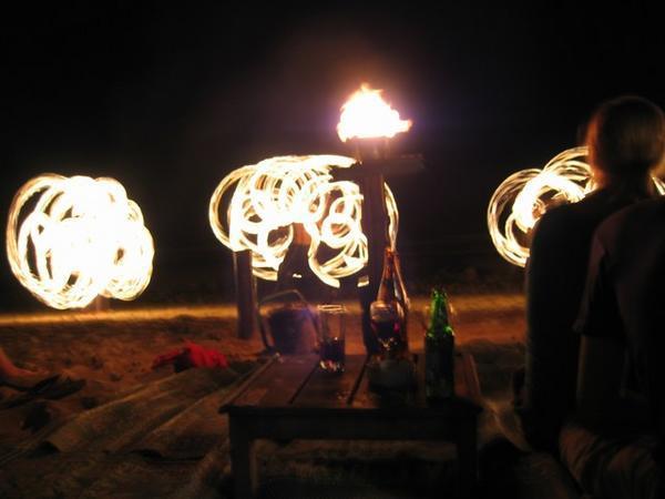 Fire dancers (Koh Chang)
