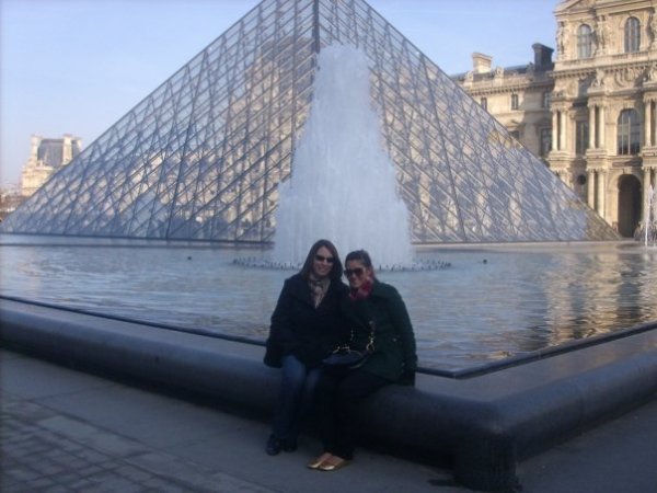 Enjoying the Louvre