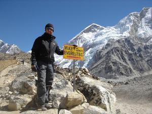 Steve on his way to Everest Base Camp