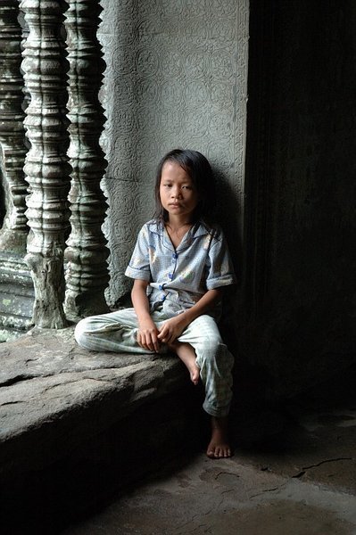 child at Angkor Wat