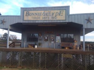 Bonnie and Clyde RV Park