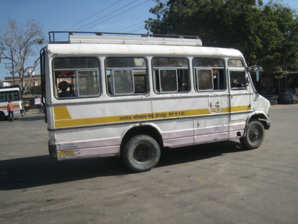 El autobus en el que fuimos a Mandore