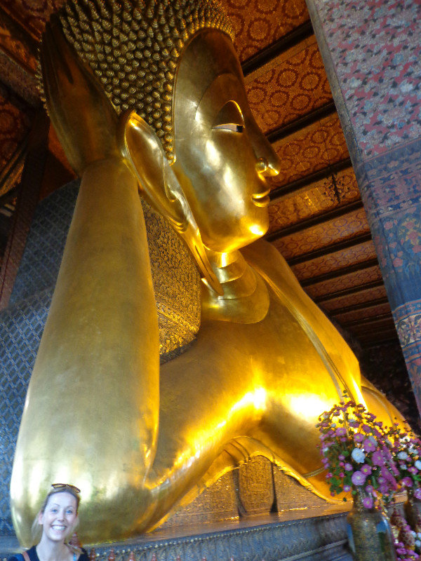 The amazing, huge, gold Buddha!
