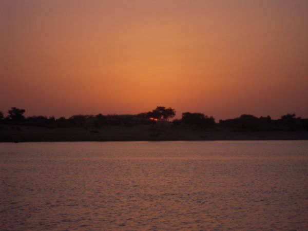 sunrise over the Niger River