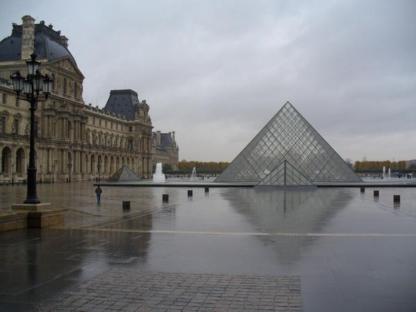 The Louvre - deserted for once