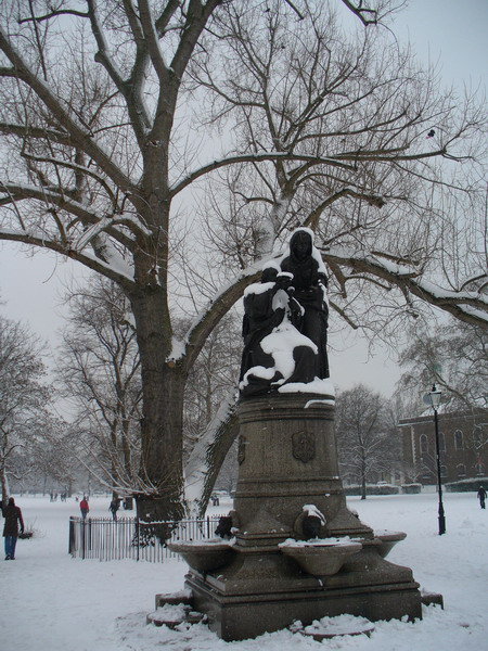 Statue in Clapham Common