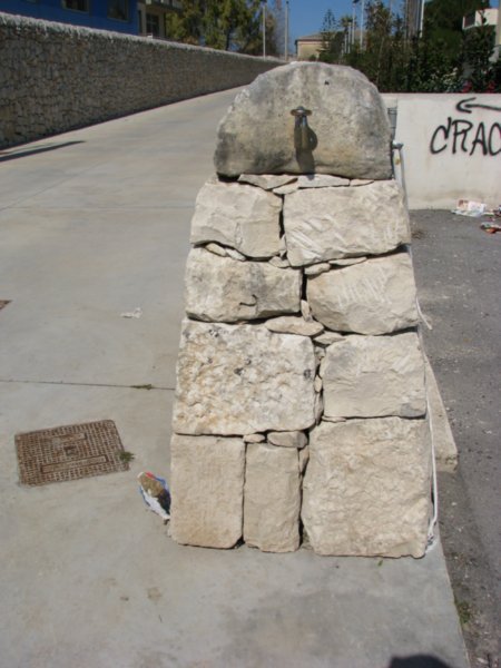 Limestone wall - end view