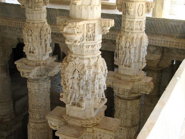Jain Temple-Ranakhpur1