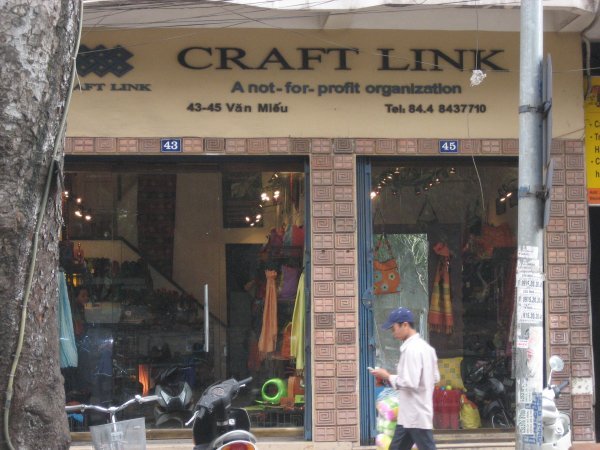 Craftlink, an NGO-supported store