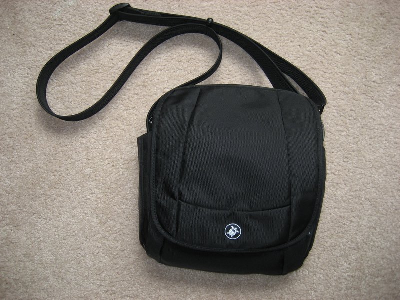 Pacsafe shoulder bag