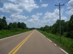 Dann wieder two lane roads quer durch Tennessee