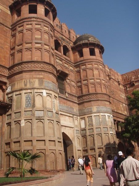 Entrance to the Agra fort