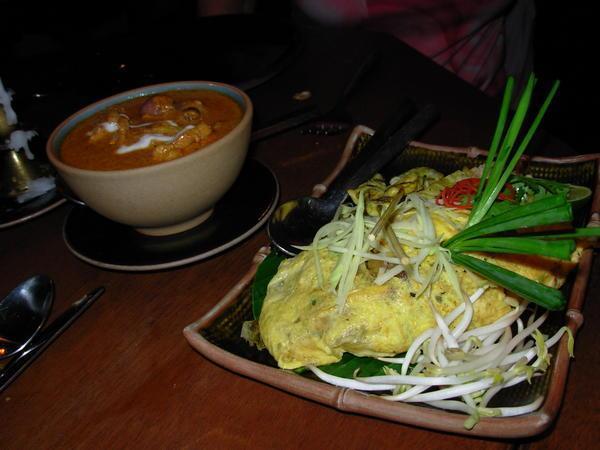 Massaman Curry and Phad Thai