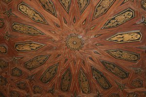 Detailed ceiling