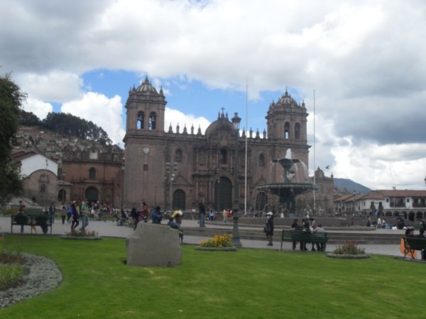 Cathederal Plaza De Armas