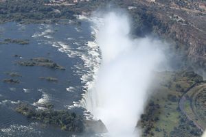 Falls from the air
