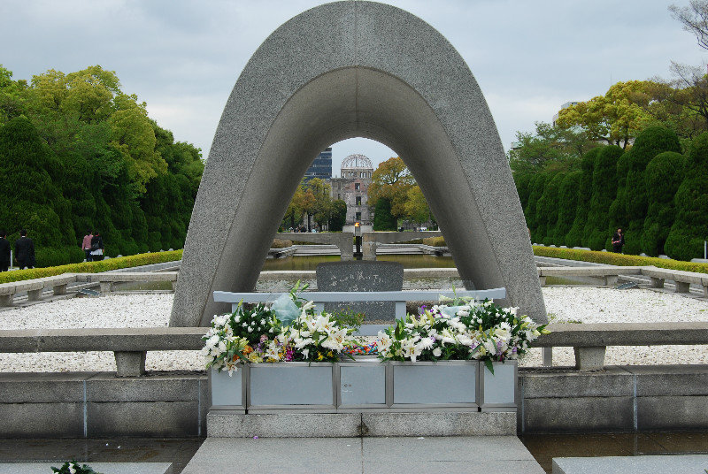 Peace Memorial Cenotaph, Hiroshima