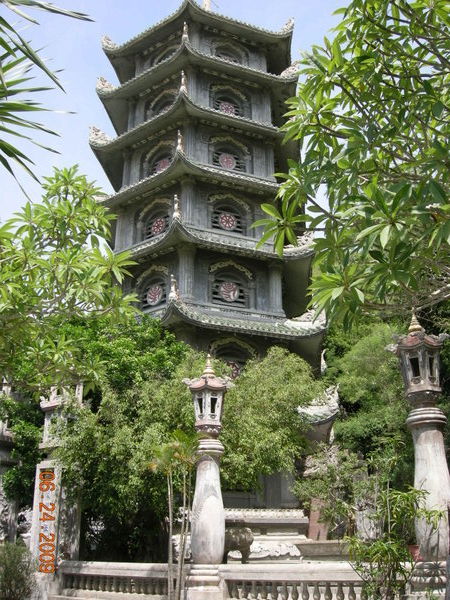 Pagoda on top of Thuy Son