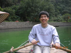 Duy takes the oars ...