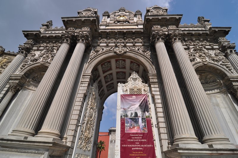 2 Dolmabahce Palace .