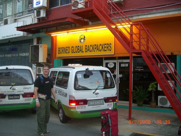 Borneo global Backpackers
