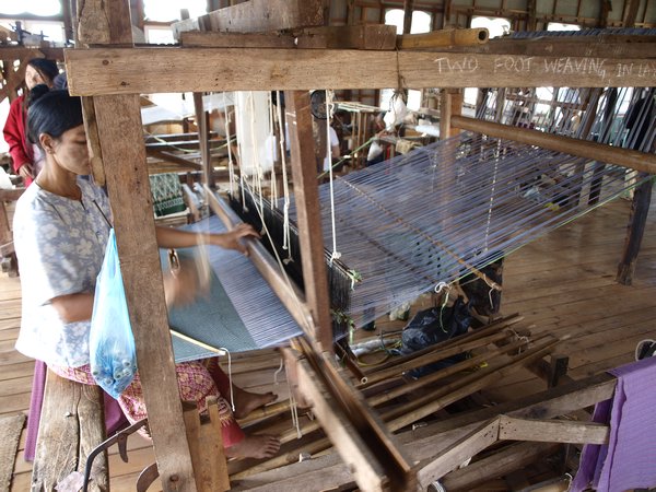 Inley Lake - weaving