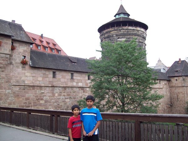 7a.Nurnberg-tower at one of the old gates into city