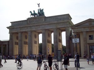 11a.Berlin-Brandenburg Gate