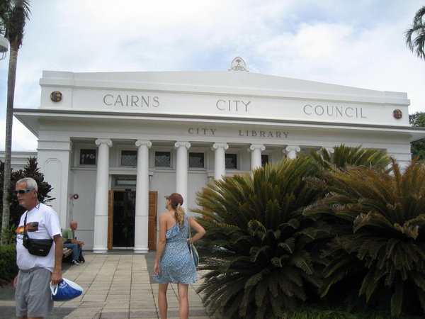 Cairns Public Library